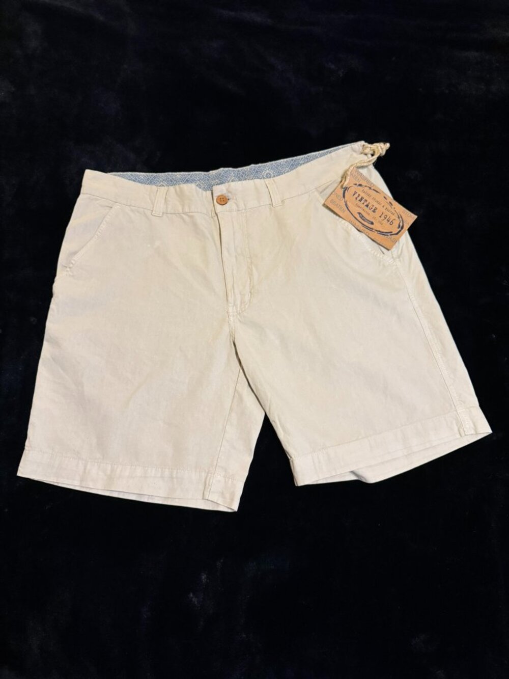 Vintage 1946 Washed Stoned & Beaten Size 36 Men's Khaki Shorts NWT - Picture 1 of 8